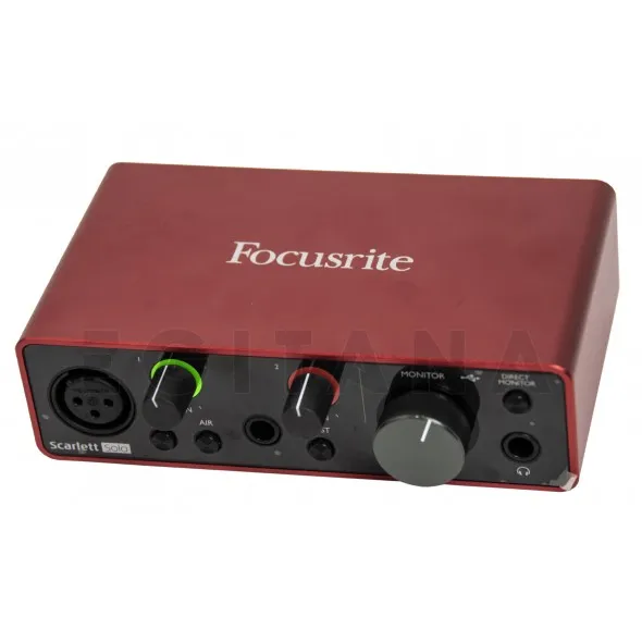 focusrite-scarlett-solo-studio-3rd-gen_5f609f7a9609a.webp