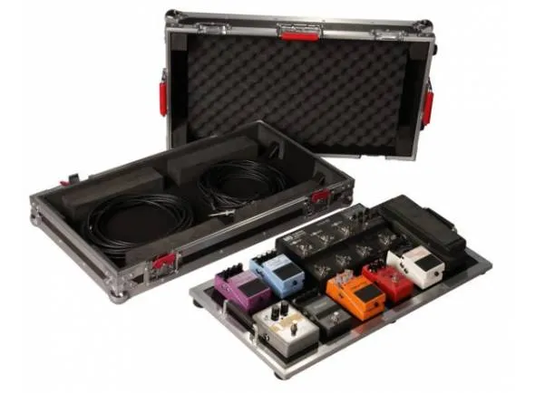 gator-g-tour-pedalboard-lgw_5925a31181e08.webp