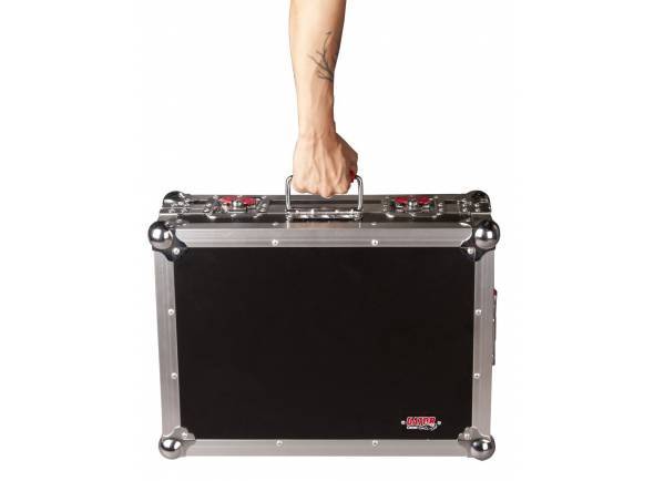 gator-g-tour-pedalboard-sm_5925a41e97f4e.jpg