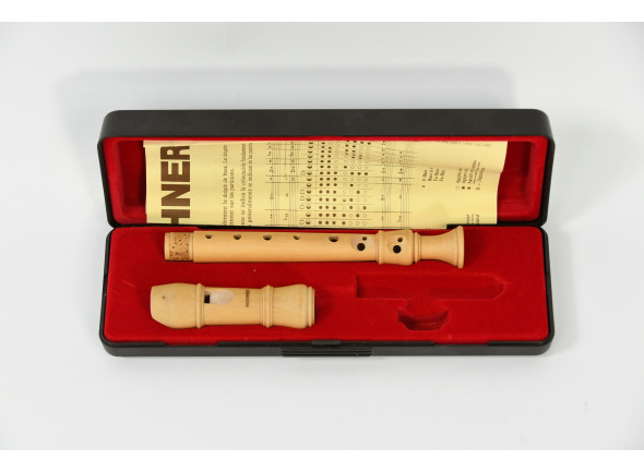  Hohner 9564  B-Stock 
	Flauta sopranino (barroca)Hohner M9564- Construcción de dos piezas- Material de madera
