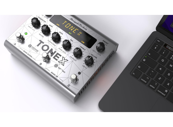 IK Multimedia ToneX Pedal Bass Edition
