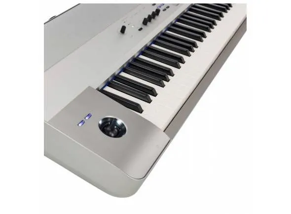 korg-krome-88-platinum_5a9d54ef5252b.webp