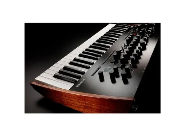 korg-prologue-8_5b589b01d7d36.webp
