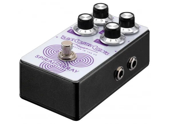 laney-spiral-array-chorus_60dc315bde7cd.webp