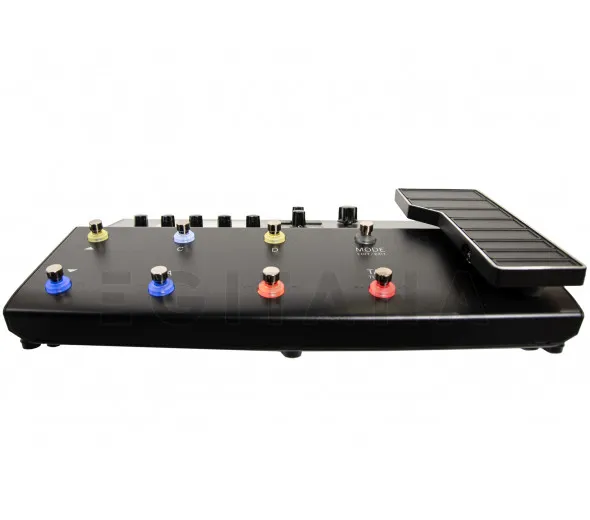 line6-pod-go-multi-effects-guitar-pedal_603f7f00b147c.webp