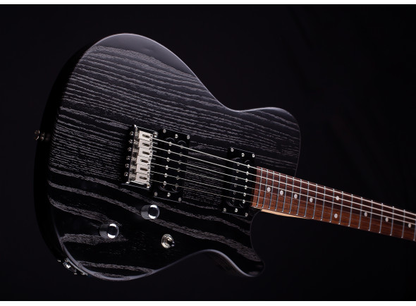 magneto-u-one-u-wave-classic-transparent-black-matte-ash-with-gig-bag_68d666cb054ba.jpg