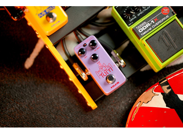 nux-npo-2-tutti-polyphonic-octave-pedal_69c6929c3ff5b.jpg