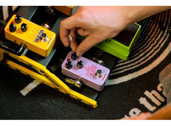 nux-npo-2-tutti-polyphonic-octave-pedal_69c6929e33f59.jpg