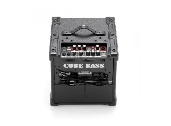 roland-cube-20xl_584e9b14bd110.webp