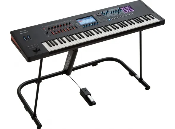 roland-fantom-7_5d7b7a913c14e.webp