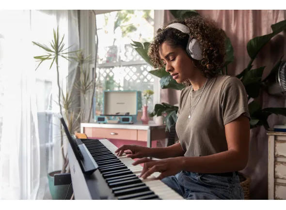 roland-fp-10-bk-piano-digital-eletrico-bluetooth-portatil-colunas-tablet_60abccaa361f4.webp