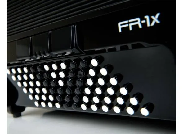 roland-fr-1x-bk_598c64c506132.webp