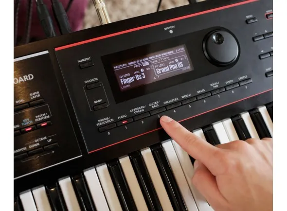 roland-juno-ds-61_5f11a75d5a89c.webp