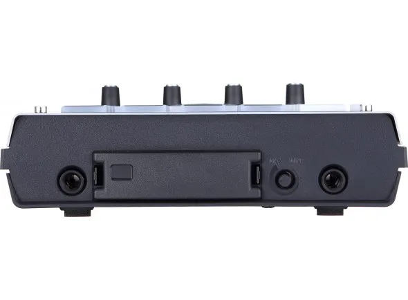 roland-sp-404a_5f1efe993bfca.webp