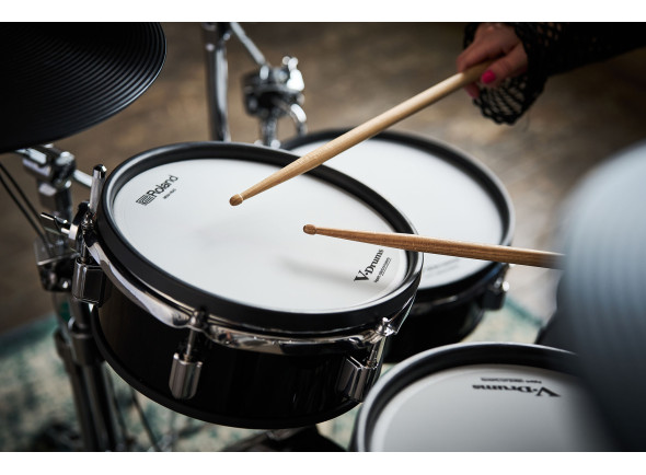 roland-vad316-v-drums-acoustic-design_68e778a8ce3ba.jpg