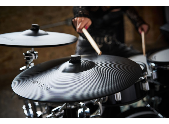 roland-vad316-v-drums-acoustic-design_68e778aaa851f.jpg