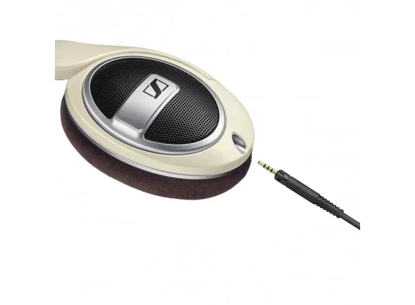 sennheiser-hd-599_5f22b267f0877.webp
