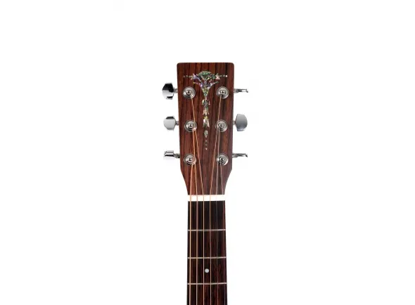 sigma-guitars-grce_5b631a7811659.webp