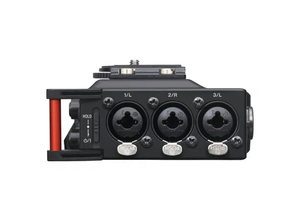 tascam-dr-70d_5e173ff5d98f3.webp