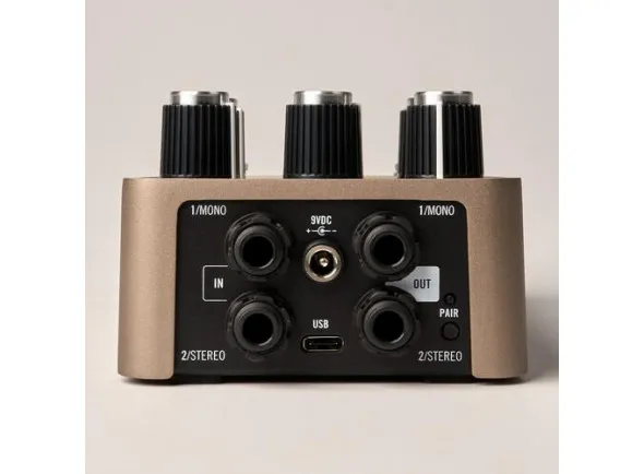 universal-audio-pm-gold-golden-reverb-pedal_60a3f28edc77e.webp