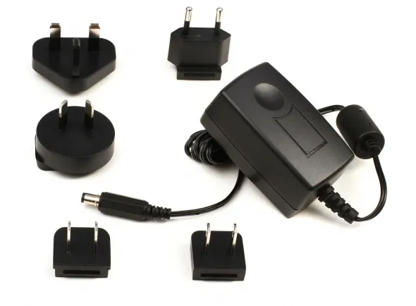 universal-audio-power-supply-apollo-twin_5bbcb5428fb26.webp