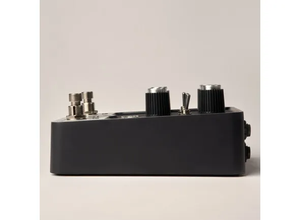universal-audio-starlight-echo-station_606193c28938c.webp