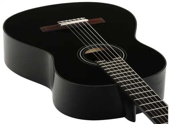 yamaha-c40-bl_5ae9d0fb3a54a.webp