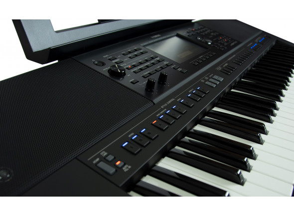 yamaha-psr-sx700_613a434034fdc.jpg