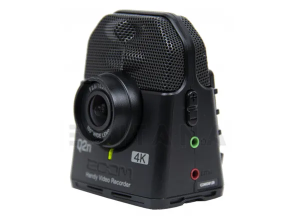 zoom-q2n-4k_6019410087cf9.webp